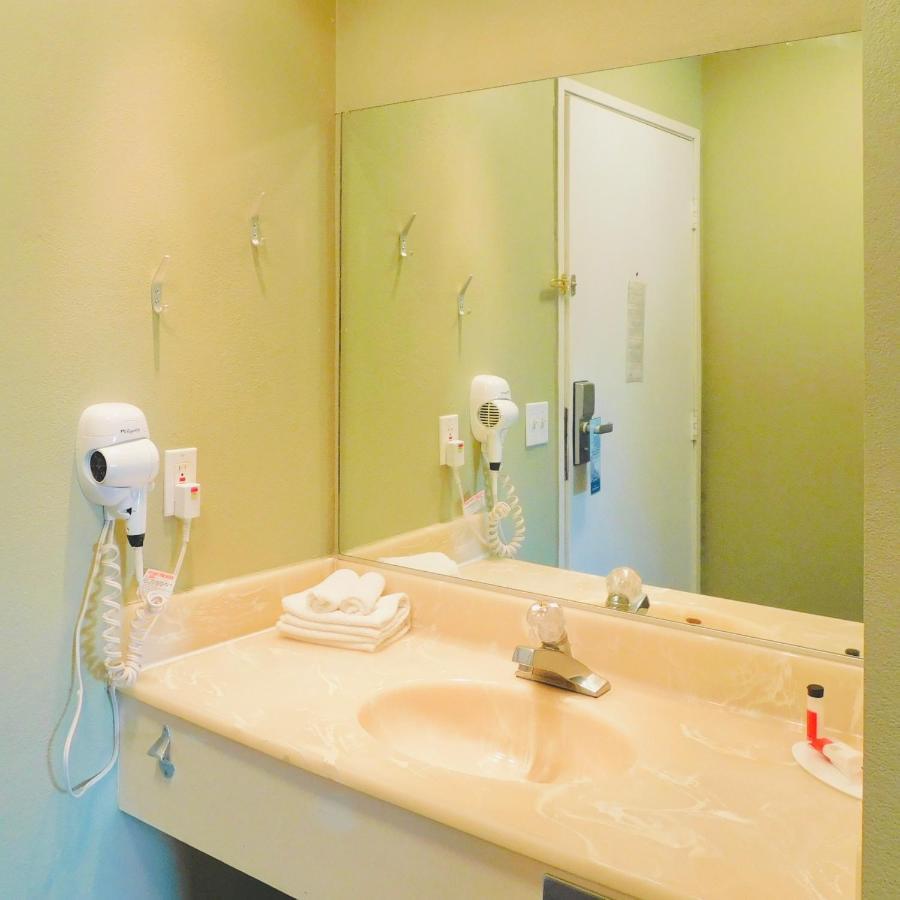 Travelodge By Wyndham Big Bear Lake Ca Bagian luar foto